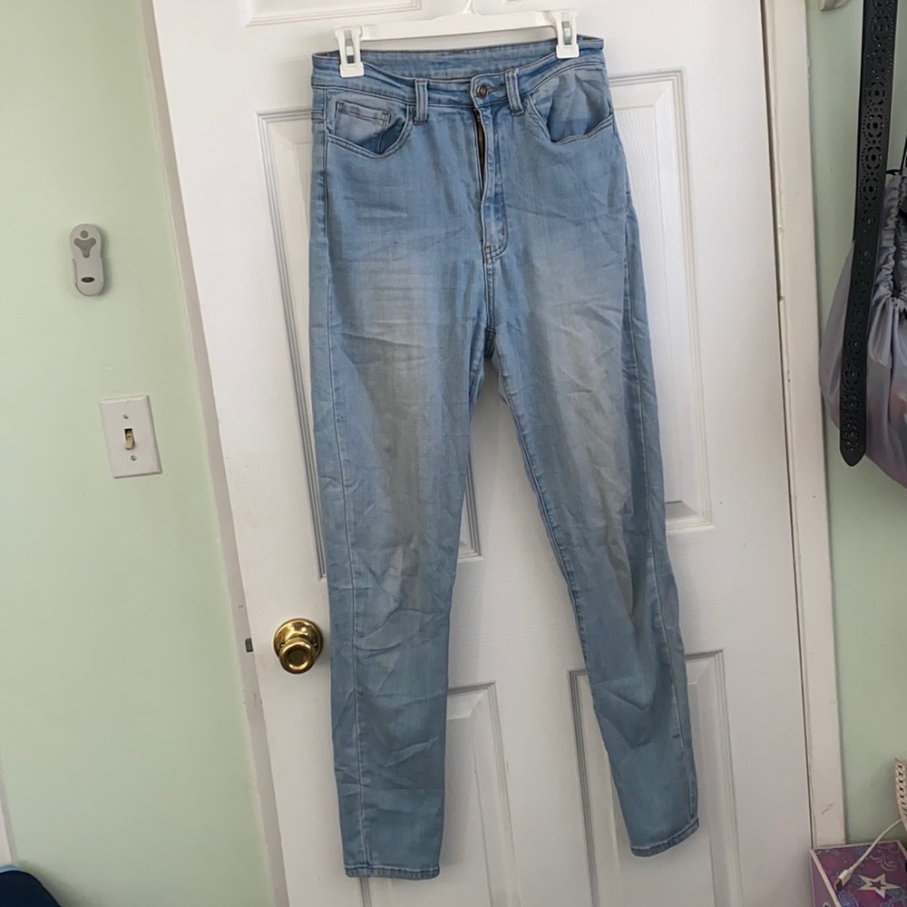 Light wash high waisted jeans